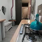 Apartament White *