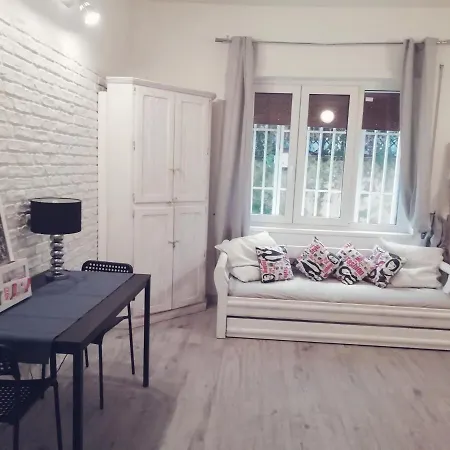 White Апартаменты